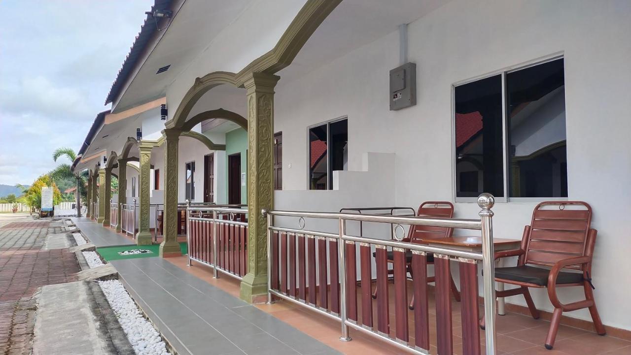 The Nutshell Chalet Langkawi Pantai Cenang  Exterior foto